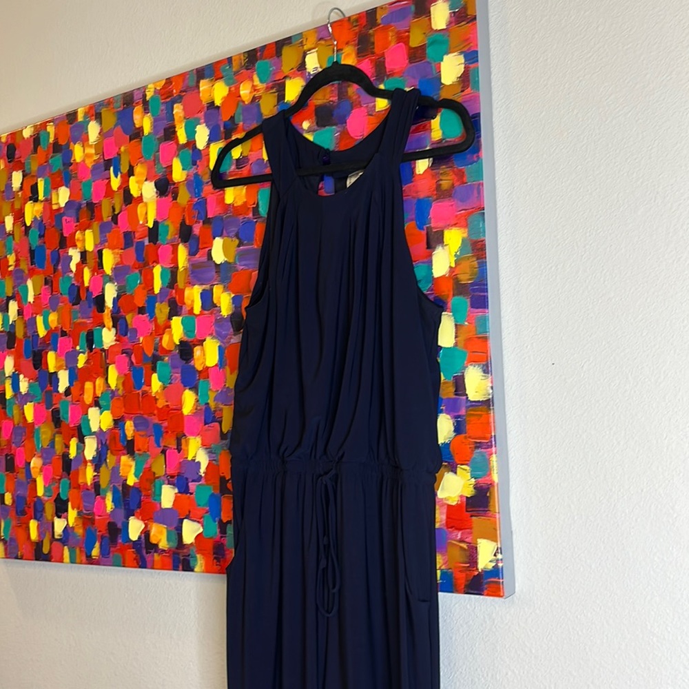 Dark navy blue jumper with pockets